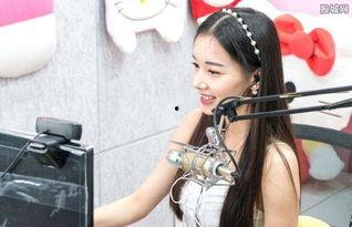 情感主播连线吃瓜视频大全,揭秘热门视频背后的故事