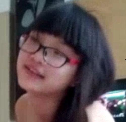 宿舍眼镜妹吃瓜视频自取,揭秘校园生活趣味瞬间