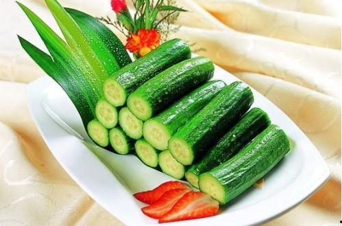 小瓜能天天吃吗有毒吗视频,小瓜天天吃安全吗？揭秘其潜在毒性