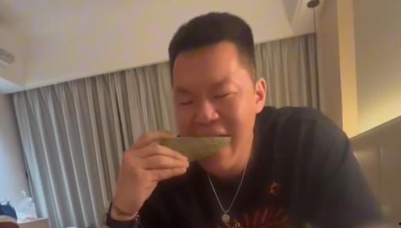 莎子吃瓜视频,揭秘娱乐圈幕后故事