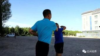 一家四口吃瓜事件视频,一场引发网友热议的家庭日常