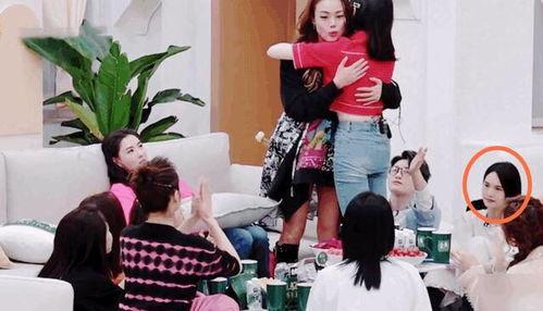 沈阳小姐姐吃瓜视频曝光,揭秘娱乐圈惊人内幕