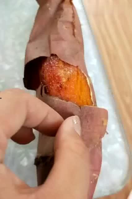 闻到香味吃瓜视频,跟随视频感受美味瓜果的魅力