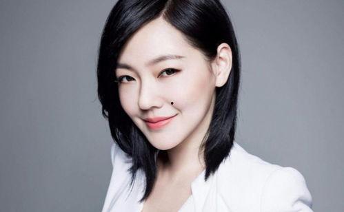 歌手齐红亚吃瓜视频大全,揭秘明星幕后趣事