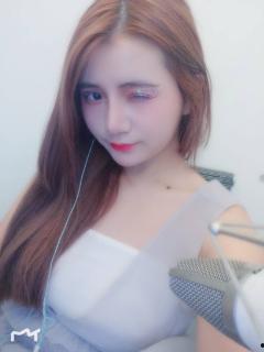 吃瓜女孩直播视频,吃瓜女孩带你领略网红幕后生活