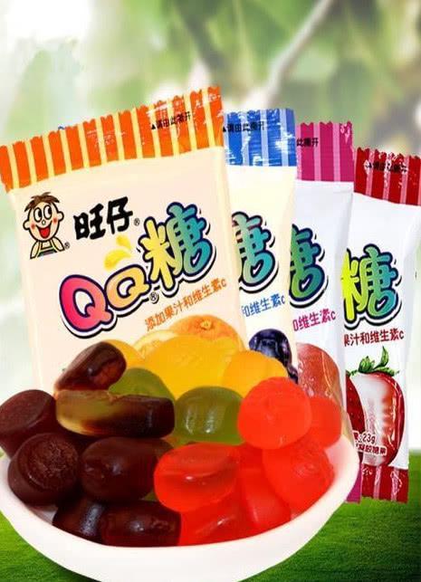 小瓜吃棒棒糖和软糖视频,棒棒糖与软糖大对决