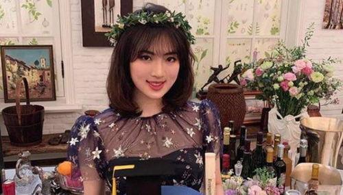 姚安娜吃瓜群众的视频是真的吗